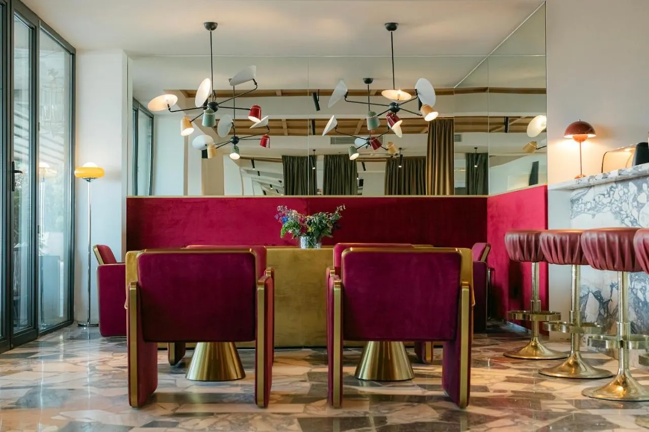Castor & Pollux Hotel Tbilisi