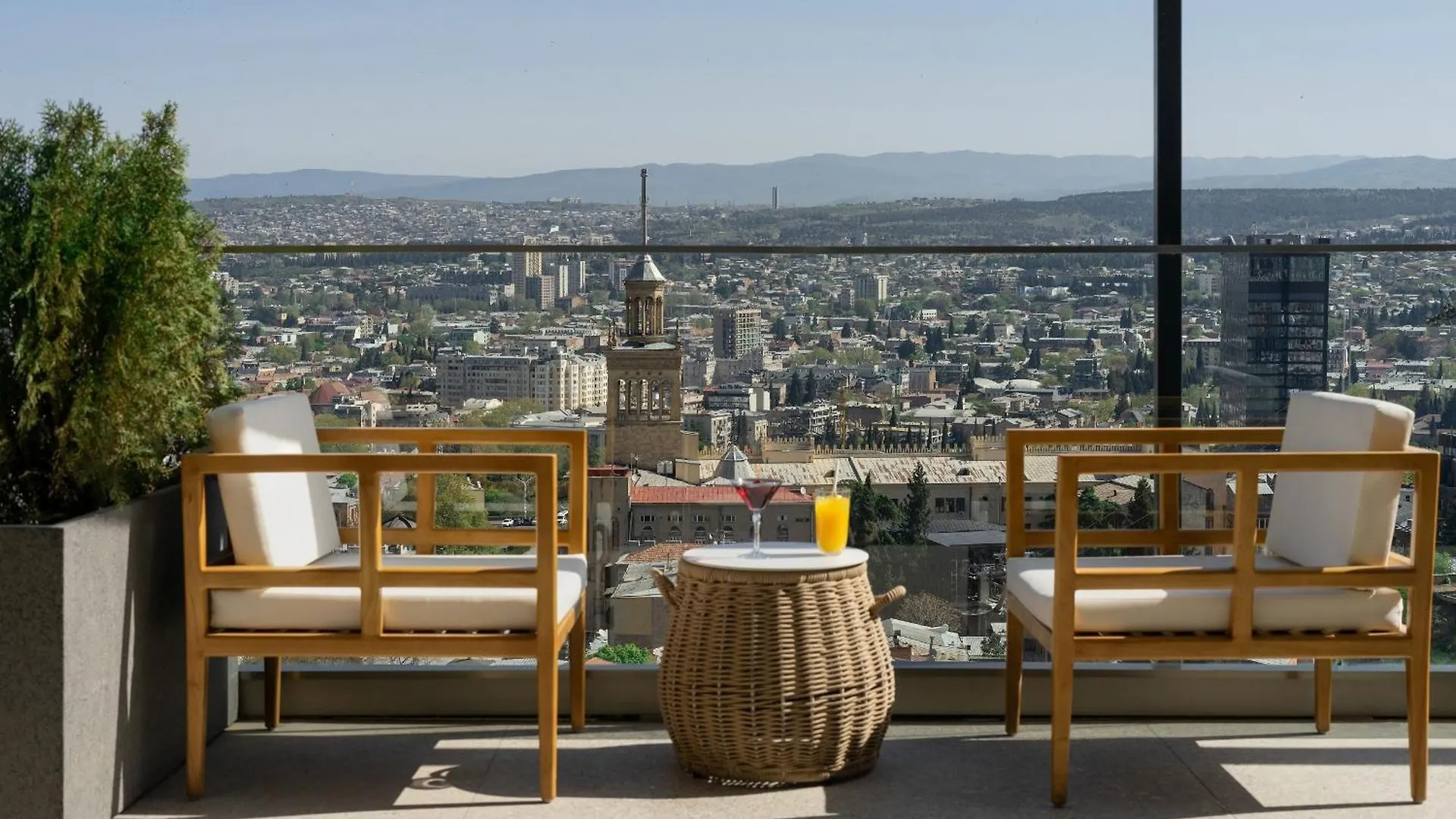 Castor & Pollux Hotel Tiflis